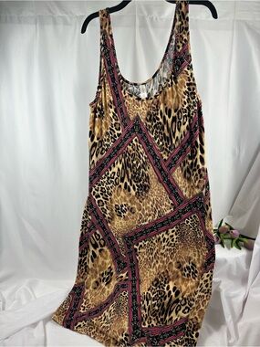 Dress leopard print size XXL 19
(no boundaries)(with measurements)